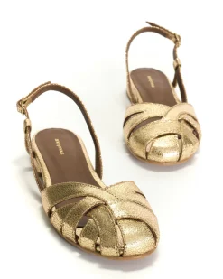 Anonymous Copenhagen Banie 20^ Flats