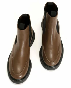 Anonymous Copenhagen Kikie flat platform^ Flats