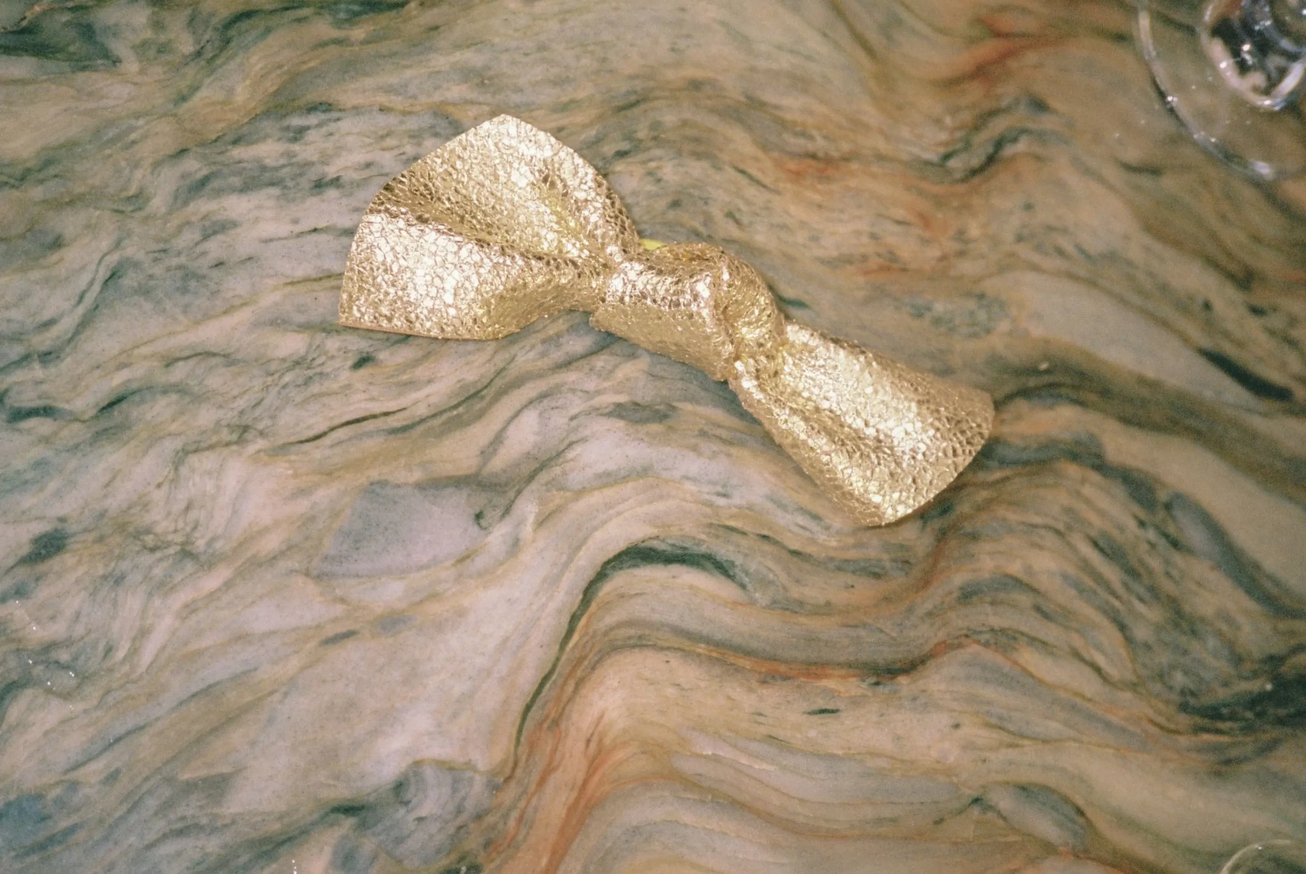 Anonymous Copenhagen Linnie hair elastic grand bow^ Small Leather Goods|Small Leather Goods