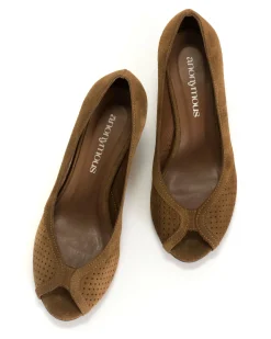 Anonymous Copenhagen Tiffany triangle^ Heels