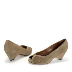 Anonymous Copenhagen Tiffany triangle^ Sandals