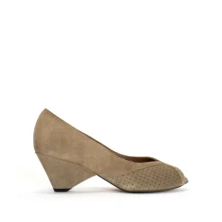 Anonymous Copenhagen Tiffany triangle^ Sandals