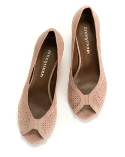 Anonymous Copenhagen Tiffany triangle^ Sandals