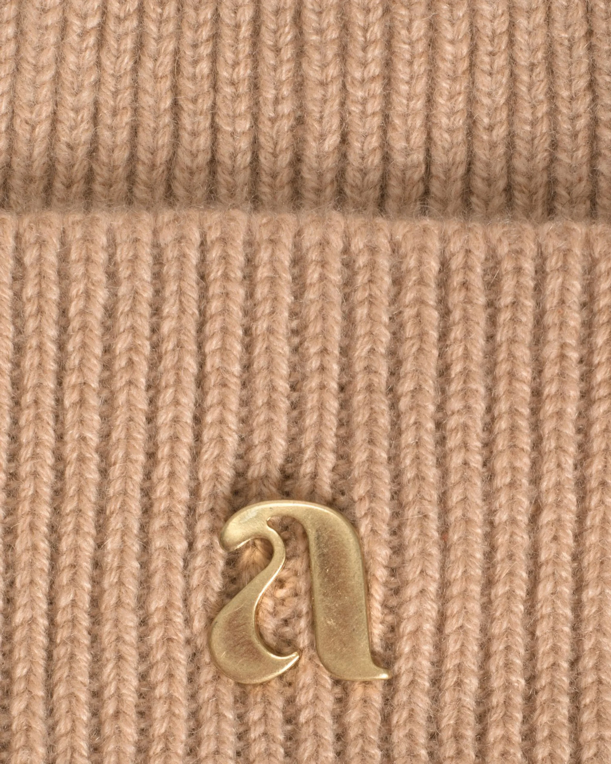 Anonymous Copenhagen Vinni cashmere beanie^ Cosy Essentials