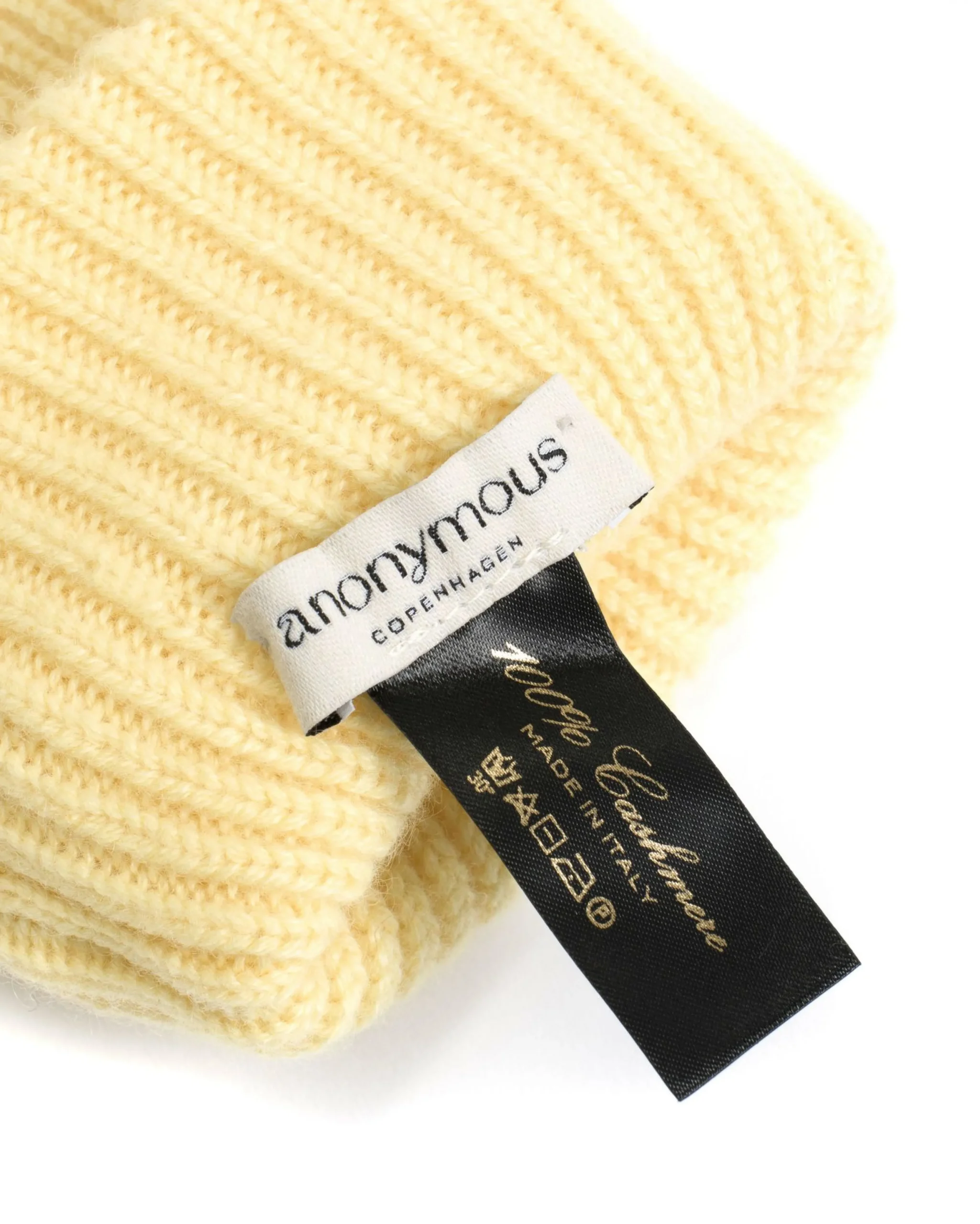 Anonymous Copenhagen Vinni cashmere mitten^ Cosy Essentials